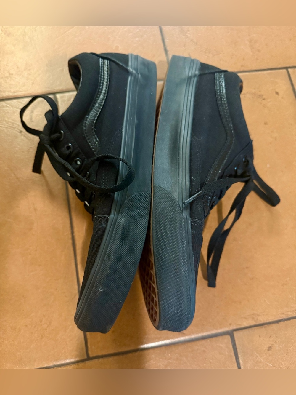 NWT Vans Black Low-Top Canvas Sneakers with Black Stripe Mens 9.5 Women’s 11 - Picture 6 of 11